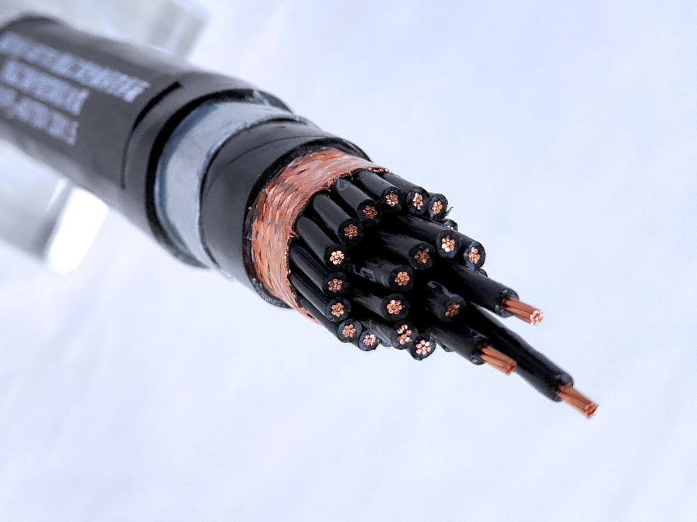 额定电压450/750V聚氯乙烯绝缘铜带屏蔽聚氯乙烯护套控制软电缆 KVVRP 22-450/750V 30×1.5